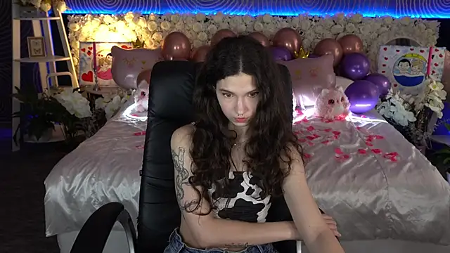 BabyFlowerr Chat XXX in diretta