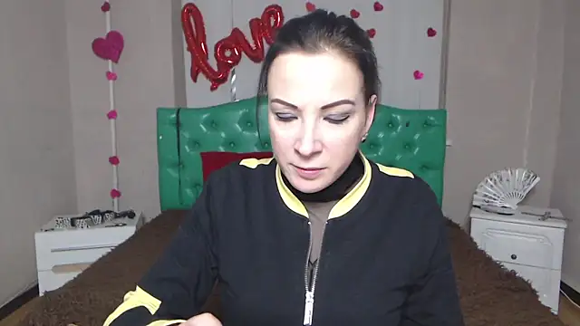 ElizabethSho 라이브 XXX 채팅