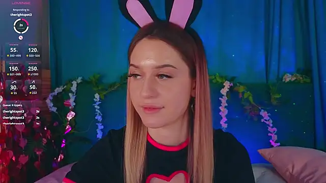 AlinaWalters: онлайн-секс-чат