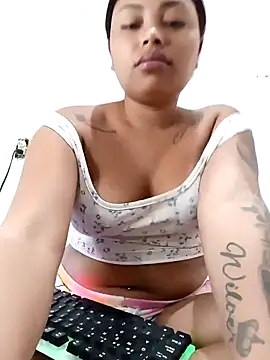 Naomi_Summer_ Obrolan Langsung XXX