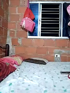 ariana_d20: онлайн-секс-чат