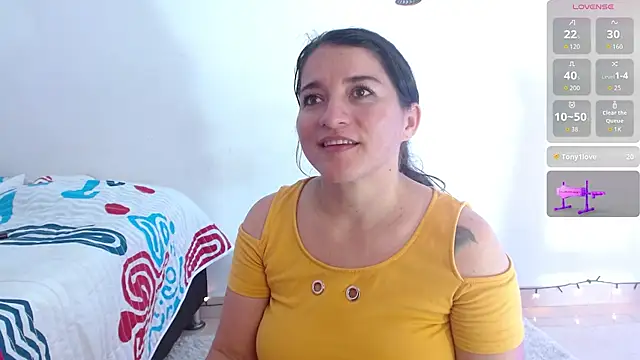 Emelyross_ Chat XXX live