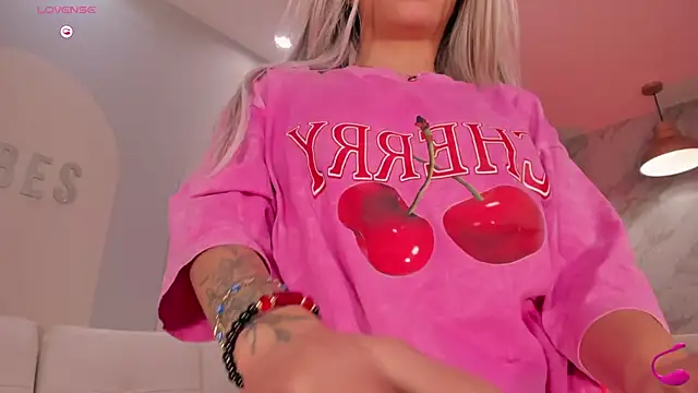 IsabellaMoreau Live XXX-chat