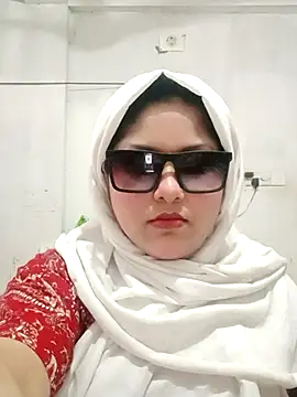 Nusrat-N 在線直播表演