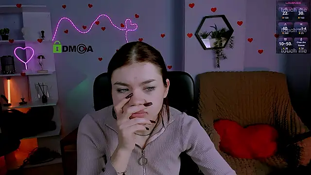 rebecca_smile Adlı Modelin Canlı XXX Sohbeti