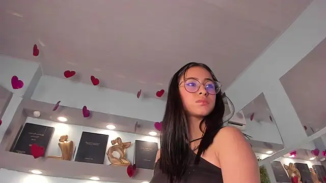 Alana_Martinez_ Live XXX-chat