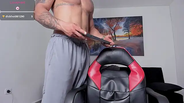 ryanwhite3: онлайн-секс-чат