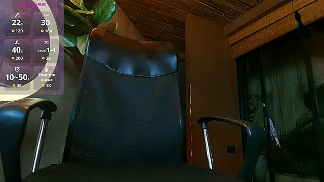 sophieBlair_: онлайн-секс-чат