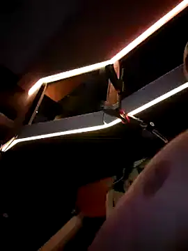 Chubby_DIck4you 라이브 XXX 채팅