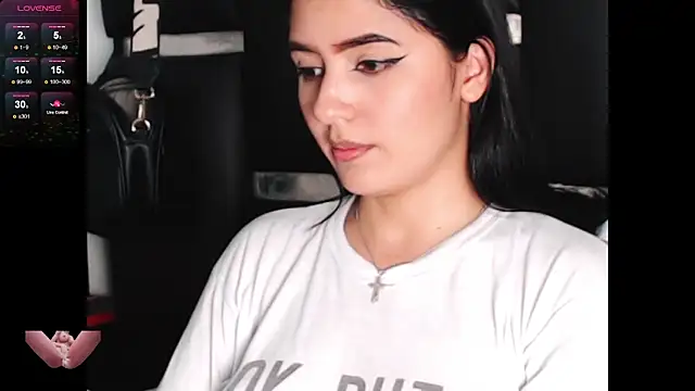 Danae_999 Live XXX-Chat