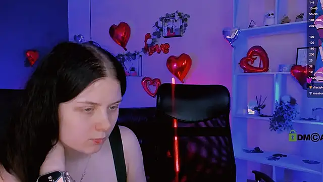 inga_gree Adlı Modelin Canlı XXX Sohbeti