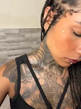 xbigpeach লাইভ XXX চ্যাট