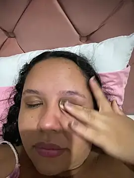 Bigostosa Live XXX-chat