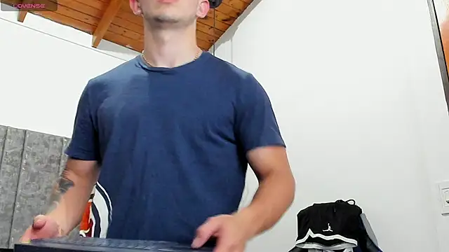 Calvin_Hunter ওয়েবক্যাম শো