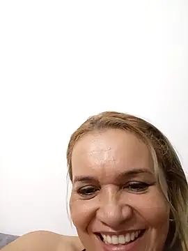 Chat XXX ao vivo de charlotte_milf30