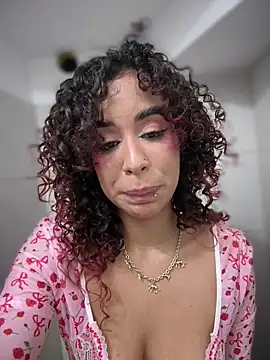 Chat XXX en directo de Woo_isDaphne