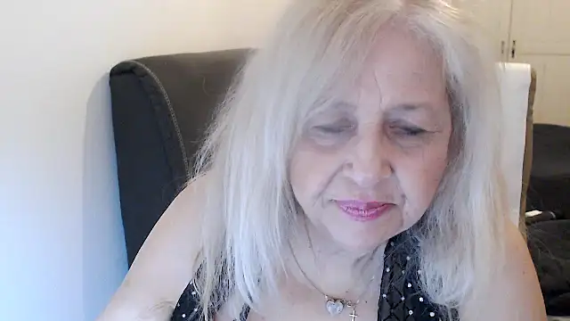 SusiLifeXXX Chat XXX live