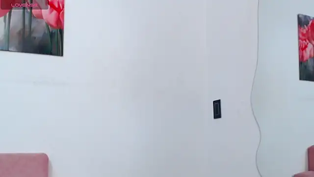 Chatroom XXX en direct de pinky_f00x