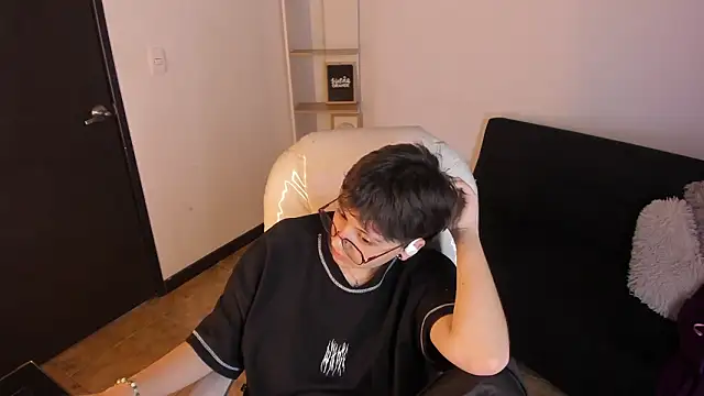 Nathaly_ds 即時 XXX 聊天