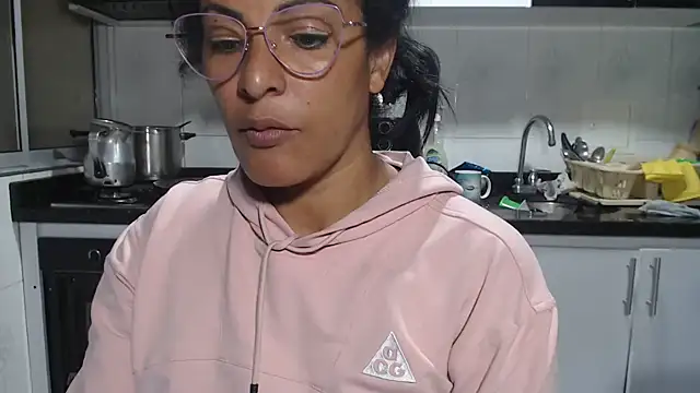 kateleyagrey Live XXX-chat