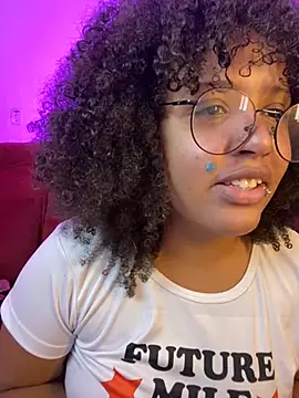 Chat +18 de 99_Lilith ao vivo