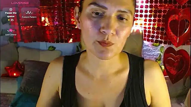 venus_swet_ Adlı Modelin Canlı XXX Sohbeti