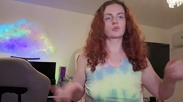 ENGLISHEMILY_69 Adlı Modelin Canlı XXX Sohbeti