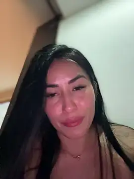 Chatroom XXX en direct de areviklusine1