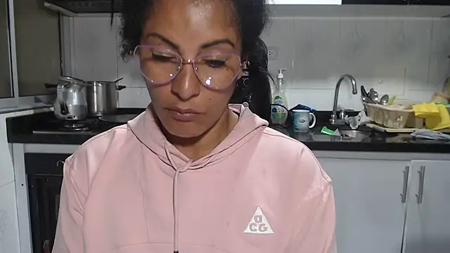 kateleyagrey webkamerás műsora