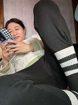 daaqnn: онлайн-секс-чат