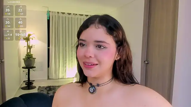 Chat +18 de NikaVelvet1 ao vivo