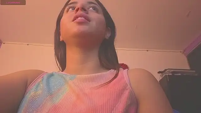 IsaBluee Pertunjukan Webcam