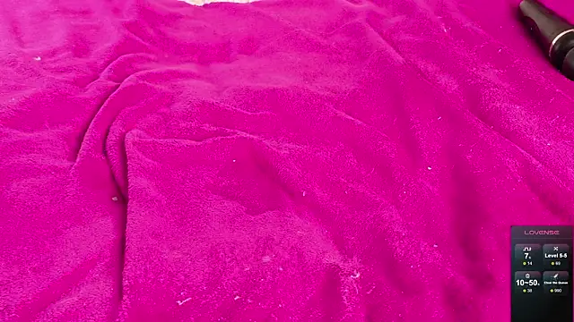 Chat XXX en directo de Alice_Pops