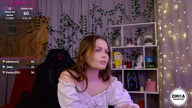 XXX chat uživo modela Kate_mermaid