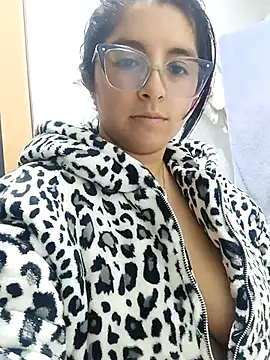 XXX chat uživo modela _Angelinaandrade_