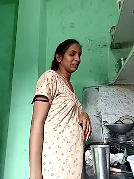 Sexy-Kavya2のライブXXXチャット