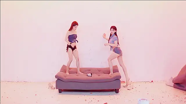 Pertunjukan Kamera Web Luckygirls-339