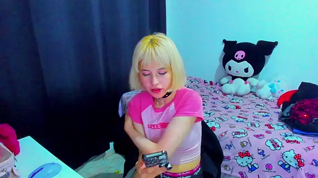 Akane-MouのライブXXXチャット