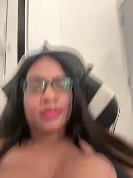 Chaniita Live XXX-chat