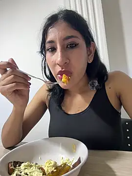 XXX chat uživo modela Violet_rousse7