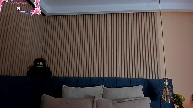 kathecute__: απευθείας συνομιλία ΧΧΧ