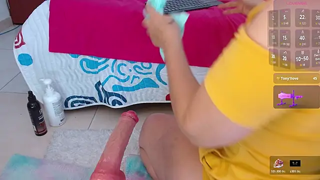 Emelyross_ 即時 XXX 聊天