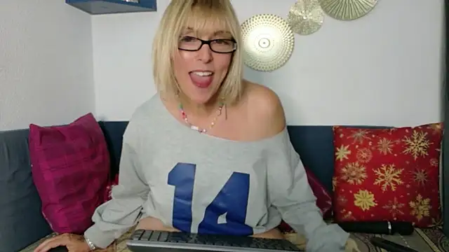 NAWTYClassyBritMILF: απευθείας συνομιλία ΧΧΧ