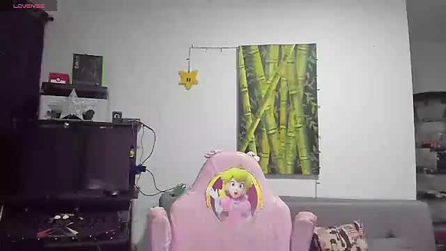 Khalifa_Gold লাইভ XXX চ্যাট