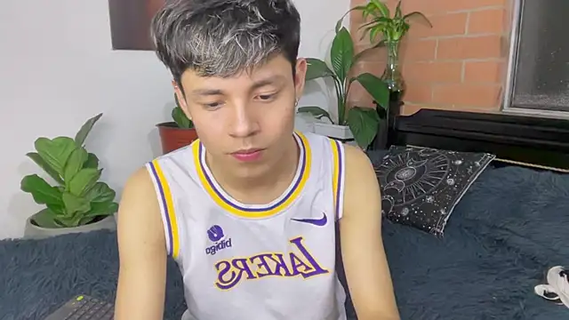 Chat XXX Live Andy_Belier23