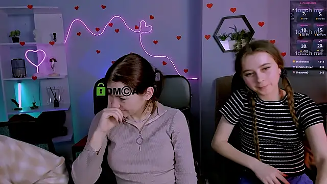 rebecca_smile 现场XXX聊天