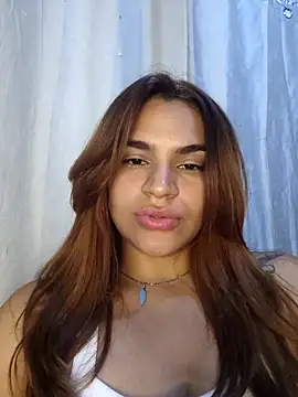 SexyFriends_ 现场XXX聊天