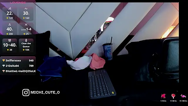 michelle_cutee_'s Live XXX Chat