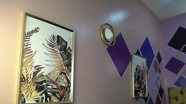 tiiny_emilly Chat XXX live