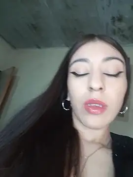 Jennyvignaduzzo Chat XXX live